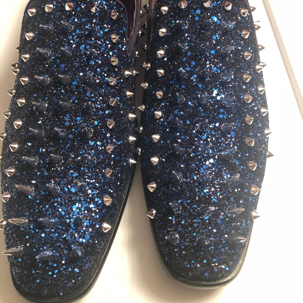 Used Men’s dress shoes size 11 only wore 1X